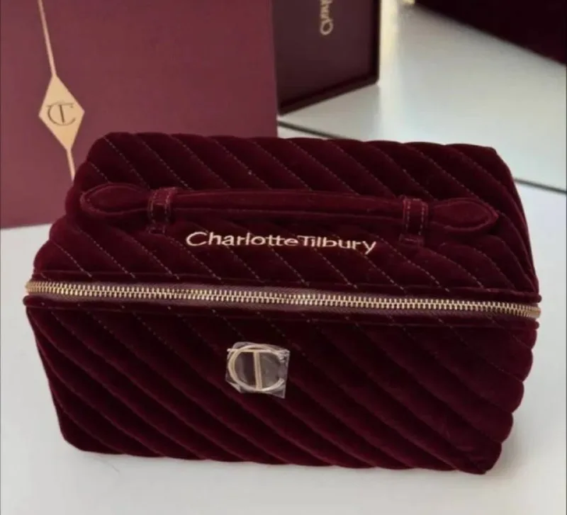 CHARLOTTE TILBURY Kosmetichka, Universal — 1