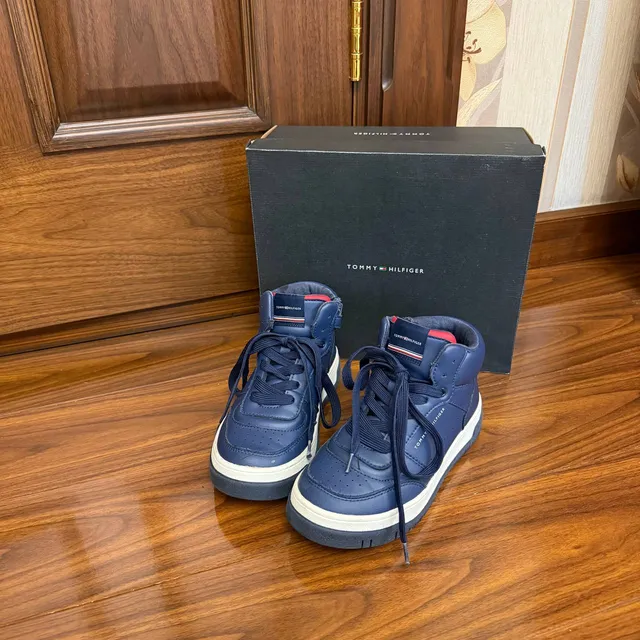 TOMMY HILFIGER oyoq kiyim, EU 34
