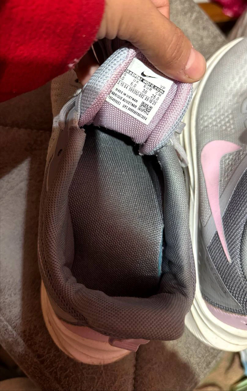 Nike Кроссовки, EU 38 — 2