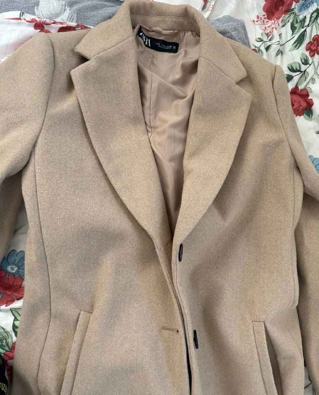 Zara Пальто, M — 2