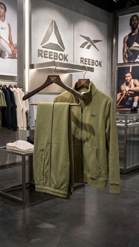 Reebook Спортивный костюм, S/M — 1