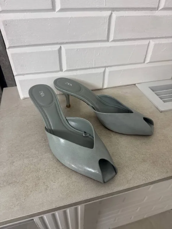 Zara oyoq kiyim, 38-39