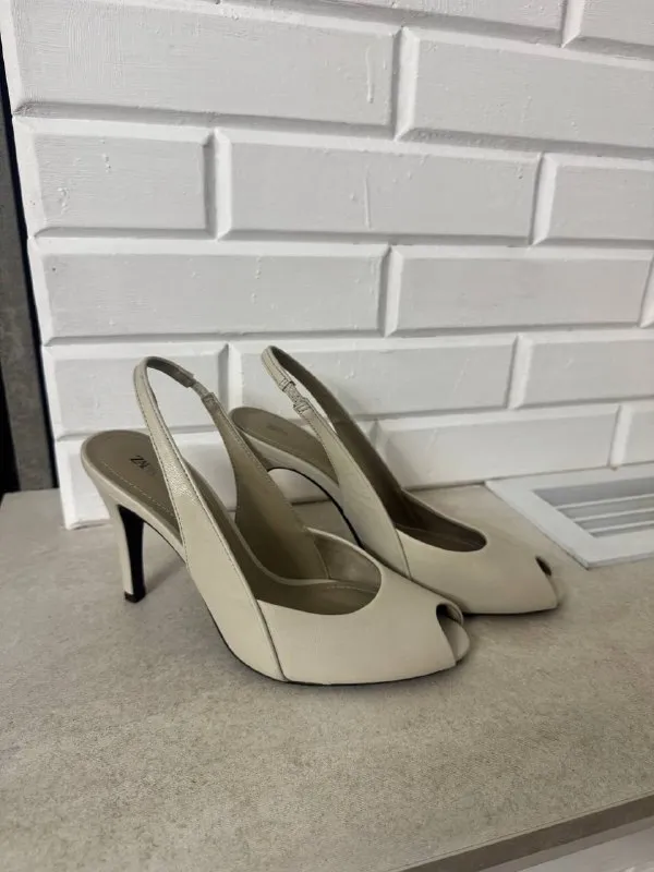 Zara Босоножки на платформе, EU 39