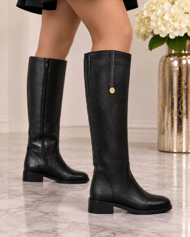 Elisabetta Franchi Демисезонные кожаные сапоги, EU 38 — 2