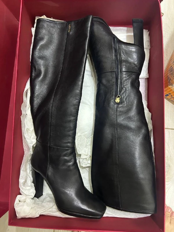 Prada Кожаные сапоги, EU 36.5 — 2
