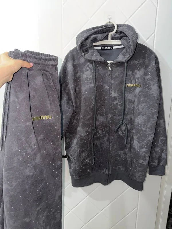 Miu Miu Спортивная двойка с камушками, M/L — 2